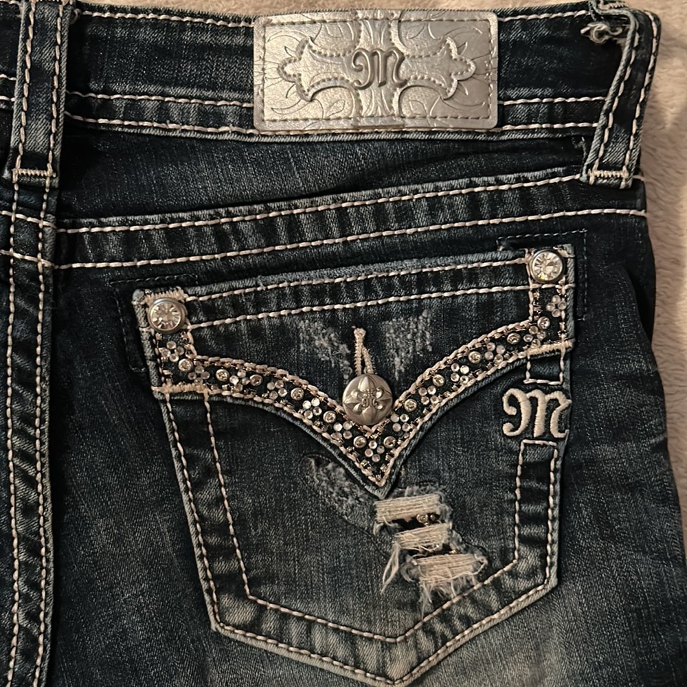 Miss Me denim shorts - Picture 3 of 3